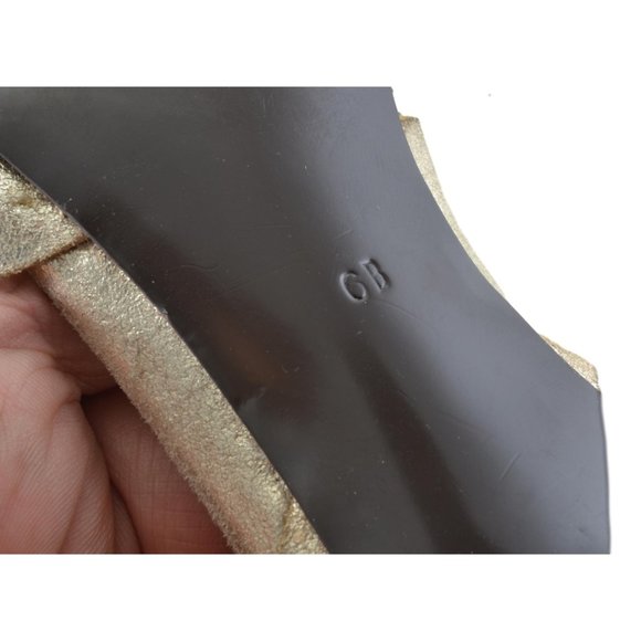 Ralph Lauren Gold Ankle Strap Heels - Picture 3 of 6